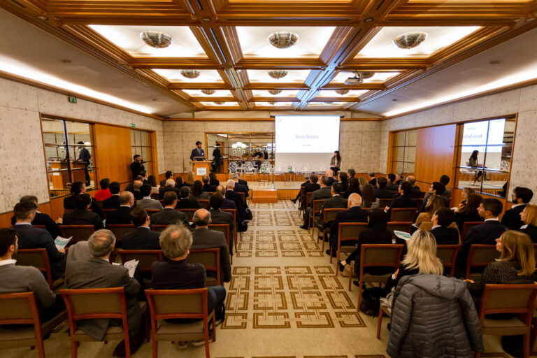 Photo – Roundtable: “Catch up needed: institutions towards private capital”